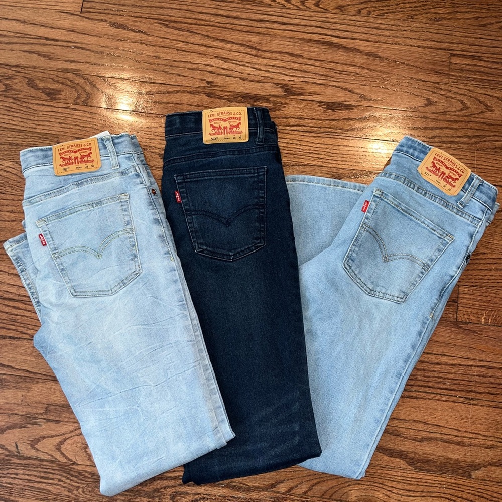 Levi’s boys jeans size 16 regular a lot of 3 denim